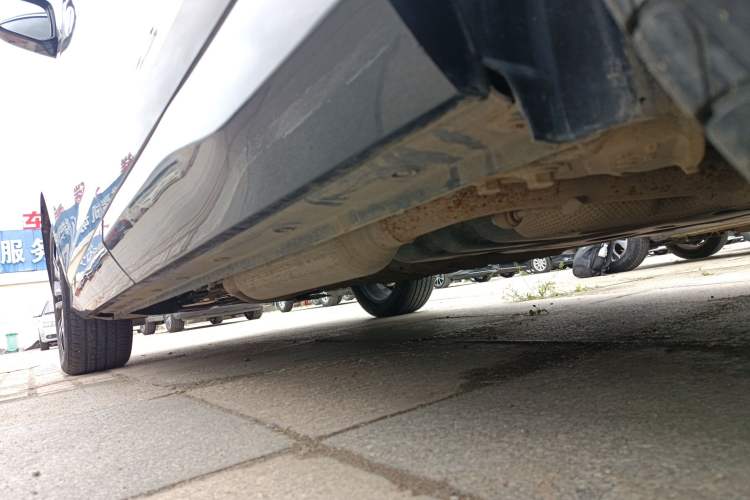 Used Wuling Victory 2020 1.5T CVT Flagship Edition Left Side Sill