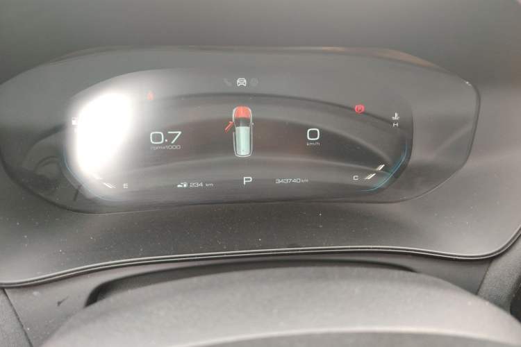 Used Wuling Victory 2020 1.5T CVT Flagship Edition Odometer Close Up