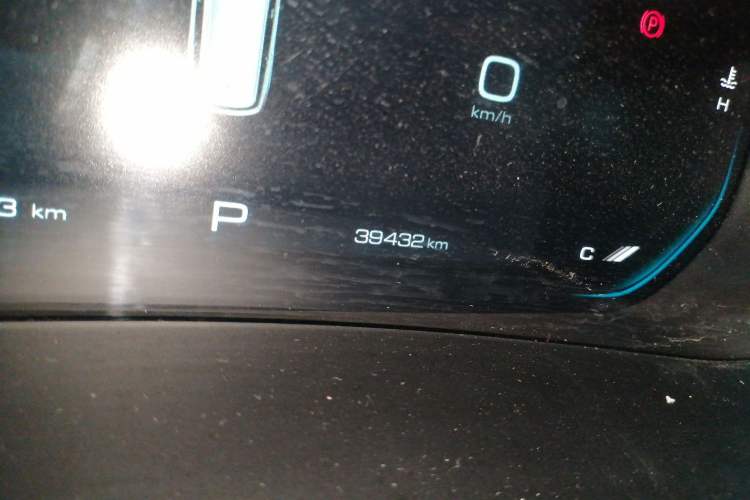 Used Wuling Victory 2020 1.5T CVT Flagship Edition Odometer Close Up