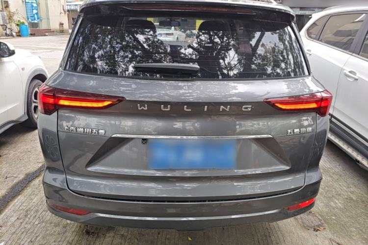 Used Wuling Victory 2020 1.5T CVT Flagship Edition Rear