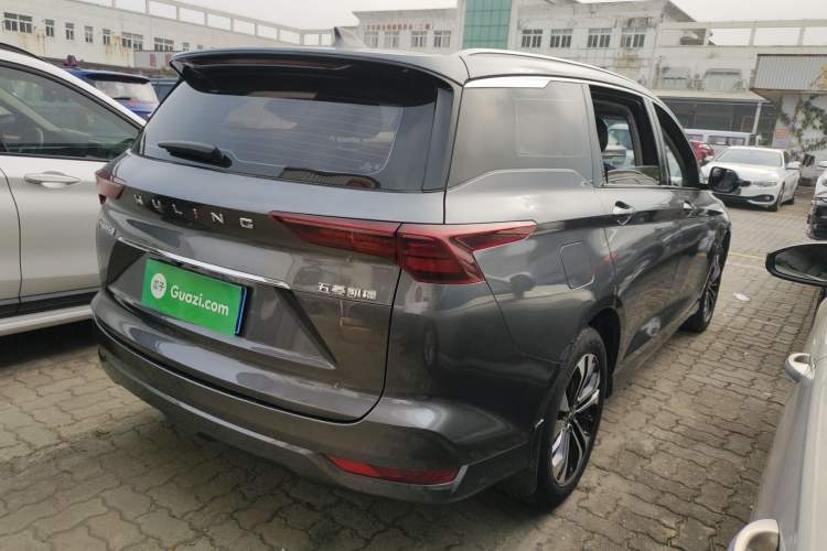 Used Wuling Victory 2020 1.5T CVT Flagship Edition Rear Right 45 Deg