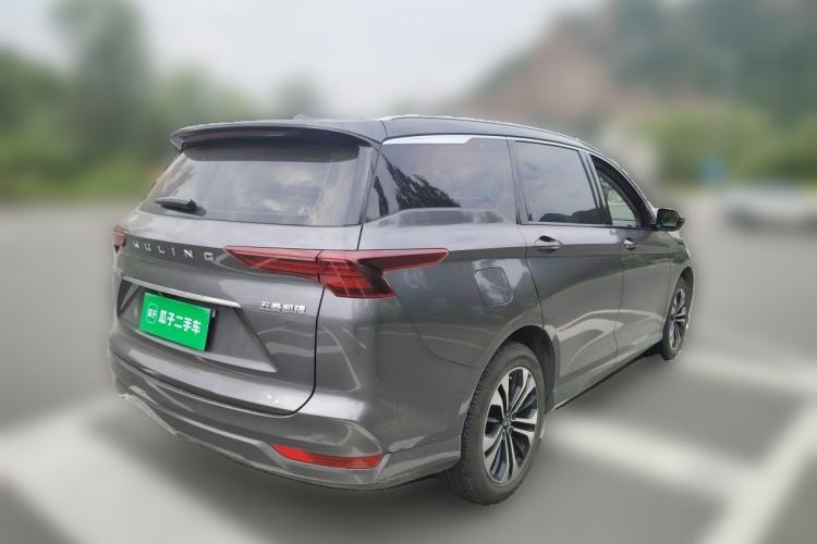 Used Wuling Victory 2020 1.5T CVT Flagship Edition Rear Right 45 Deg