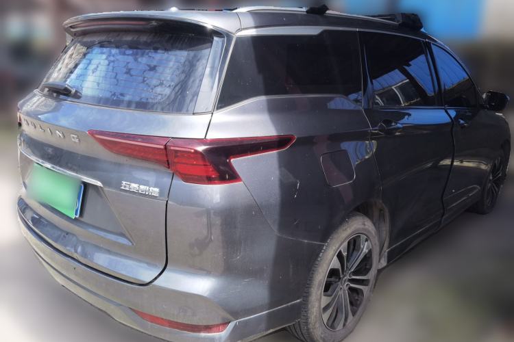 Used Wuling Victory 2020 1.5T CVT Flagship Edition Rear Right 45 Deg