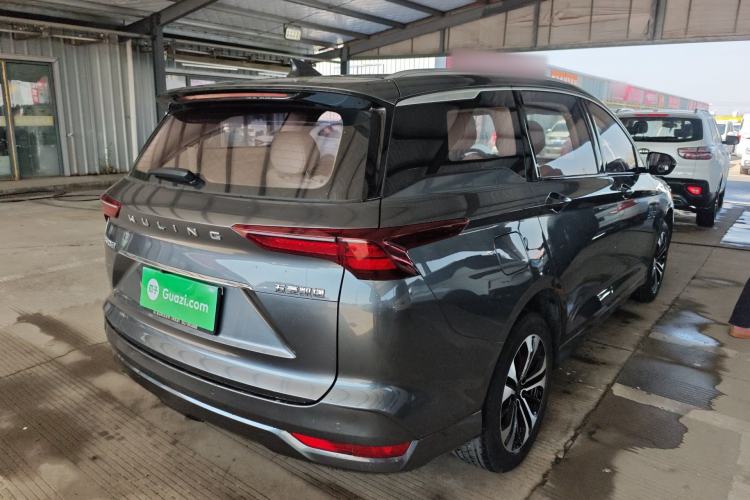 Used Wuling Victory 2020 1.5T CVT Flagship Edition Rear Right 45 Deg