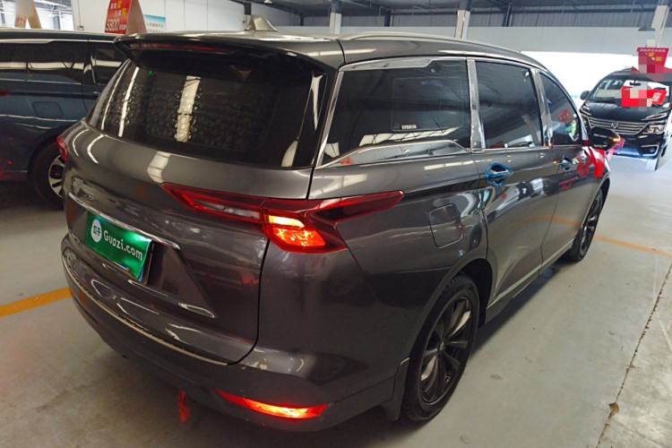 Used Wuling Victory 2020 1.5T CVT Elite Model Rear Right 45 Deg