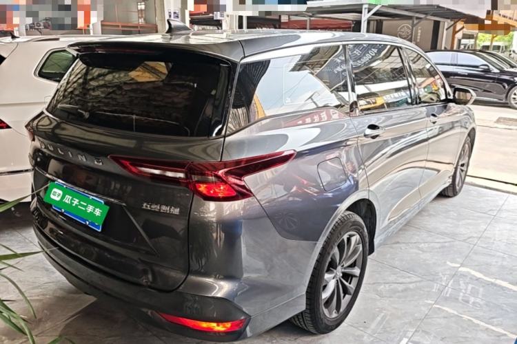 Used Wuling Victory 2020 1.5T CVT Luxury Model Rear Right 45 Deg