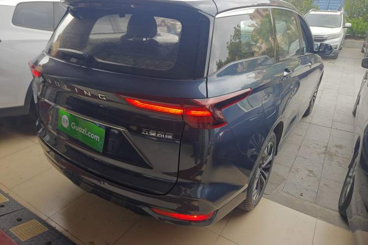 Used Wuling Victory 2020 1.5T CVT Flagship Edition Rear Right 45 Deg