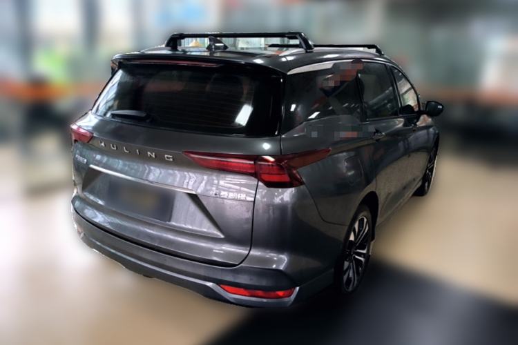 Used Wuling Victory 2020 1.5T CVT Flagship Edition Rear Right 45 Deg