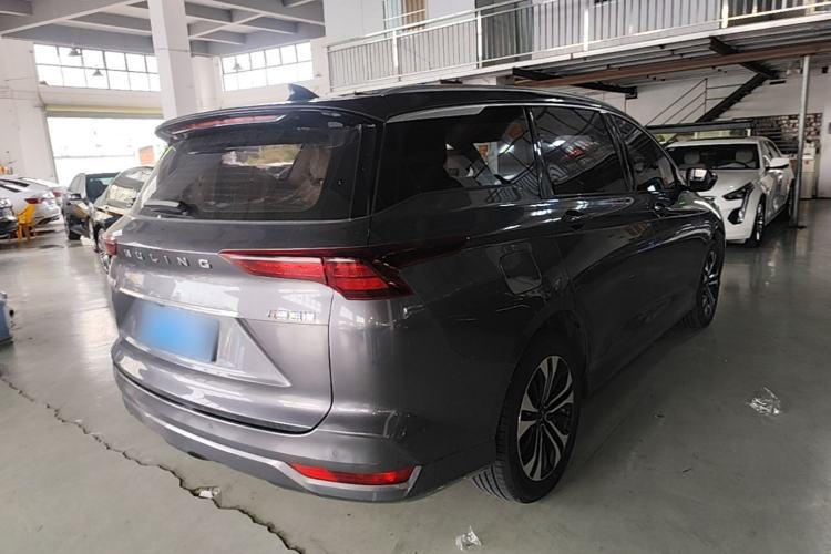 Used Wuling Victory 2020 1.5T CVT Flagship Edition Rear Right 45 Deg