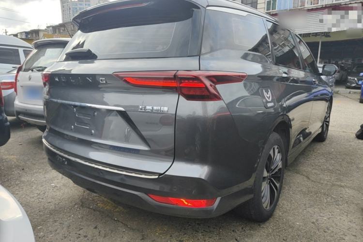 Used Wuling Victory 2020 1.5T CVT Flagship Edition Rear Right 45 Deg