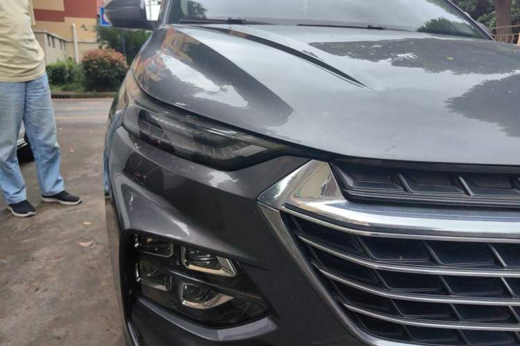 Used Wuling Victory 2020 1.5T CVT Flagship Edition Right Front Headlight