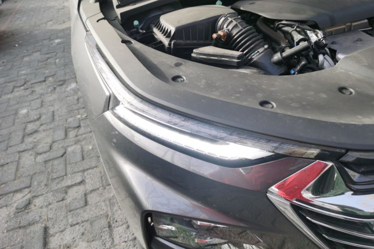 Used Wuling Victory 2020 1.5T CVT Flagship Edition Right Front Headlight