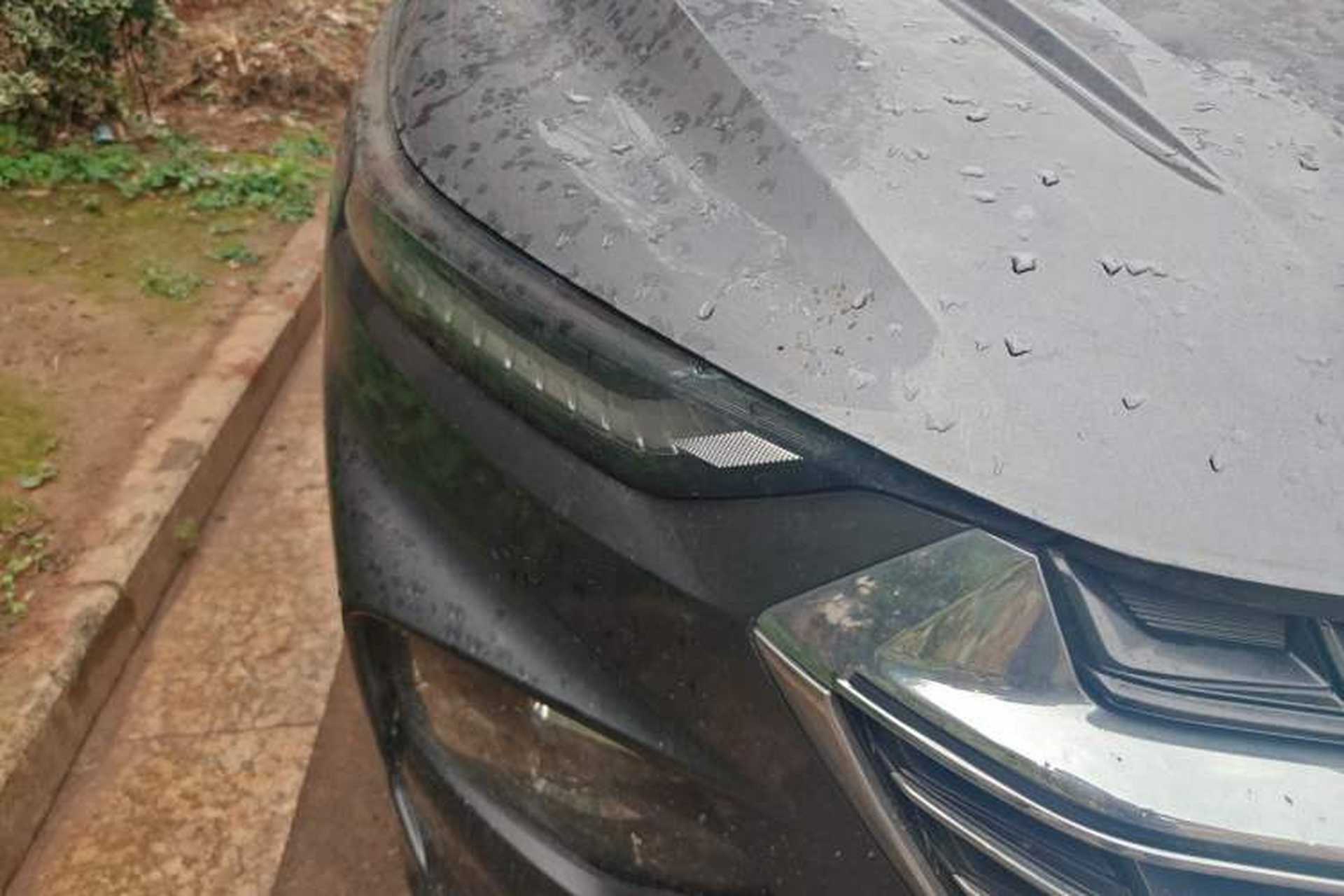Used Wuling Victory 2020 1.5T CVT Luxury Model Right Front Headlight