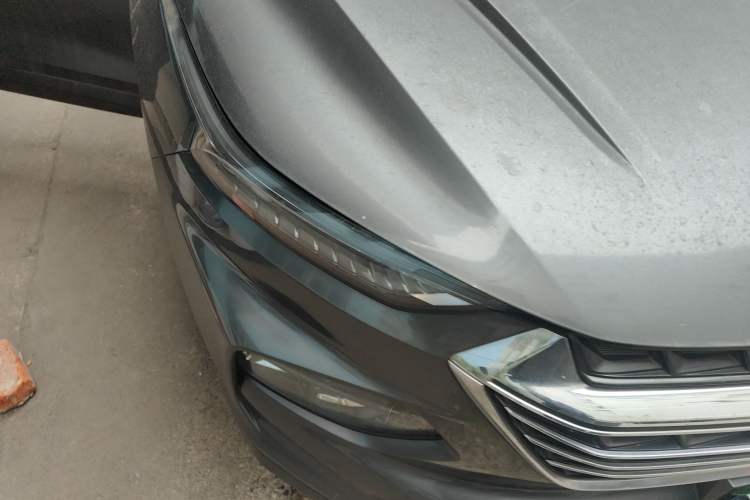 Used Wuling Victory 2020 1.5T CVT Flagship Edition Right Front Headlight
