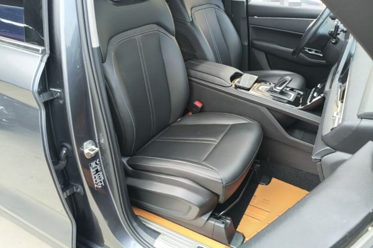 Used Wuling Victory 2020 1.5T CVT Flagship Edition Right Front Seat