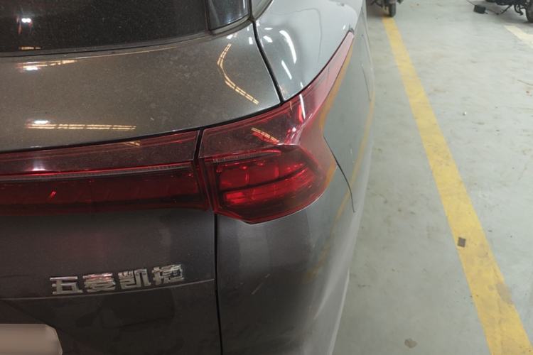Used Wuling Victory 2020 1.5T CVT Flagship Edition Right Rear Taillight
