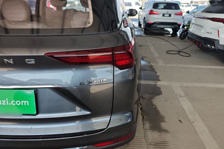 Used Wuling Victory 2020 1.5T CVT Flagship Edition Right Rear Taillight
