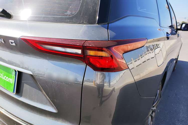 Used Wuling Victory 2020 1.5T CVT Luxury Model Right Rear Taillight