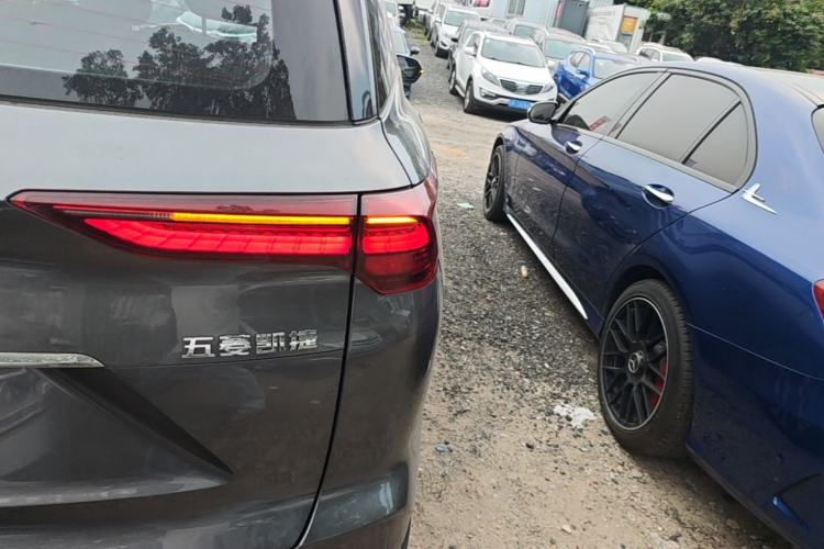 Used Wuling Victory 2020 1.5T CVT Flagship Edition Right Rear Taillight