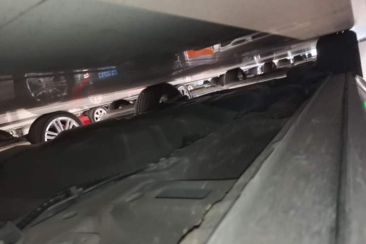 Used Wuling Victory 2020 1.5T CVT Flagship Edition Right Side Sill