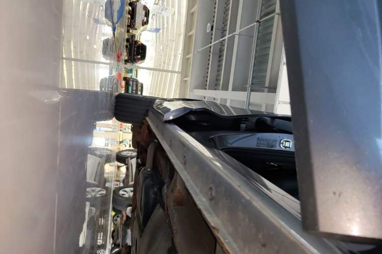 Used Wuling Victory 2020 1.5T CVT Luxury Model Right Side Sill