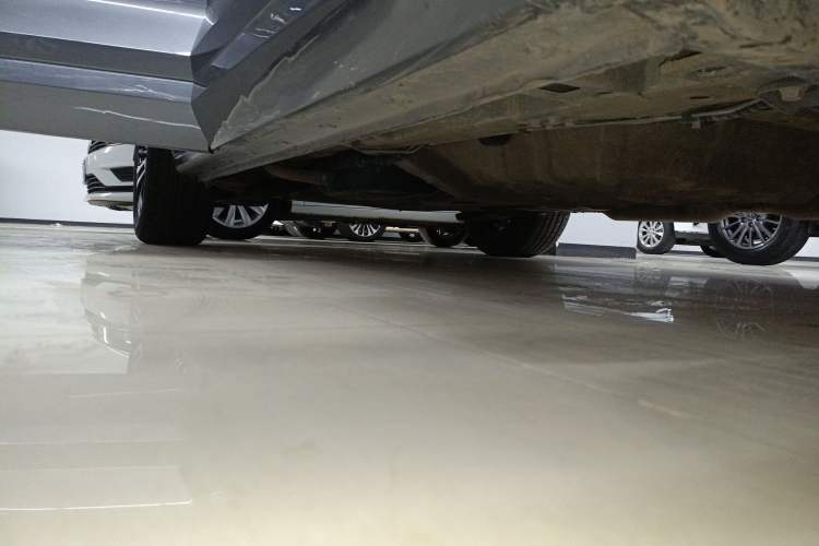 Used Wuling Victory 2020 1.5T CVT Flagship Edition Right Side Sill