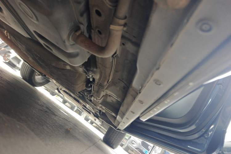 Used Wuling Victory 2020 1.5T CVT Flagship Edition Right Side Sill