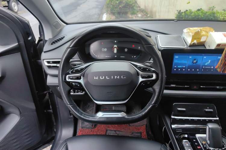 Used Wuling Victory 2020 1.5T CVT Flagship Edition Steering Wheel