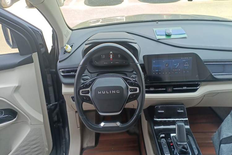 Used Wuling Victory 2020 1.5T CVT Flagship Edition Steering Wheel