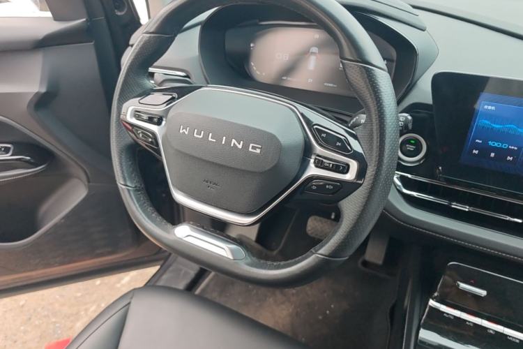 Used Wuling Victory 2020 1.5T CVT Flagship Edition Steering Wheel