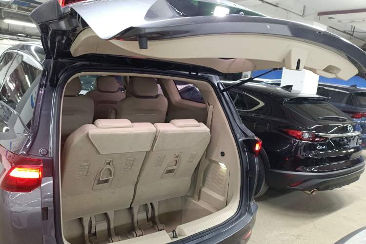 Used Wuling Victory 2020 1.5T CVT Flagship Edition Trunk