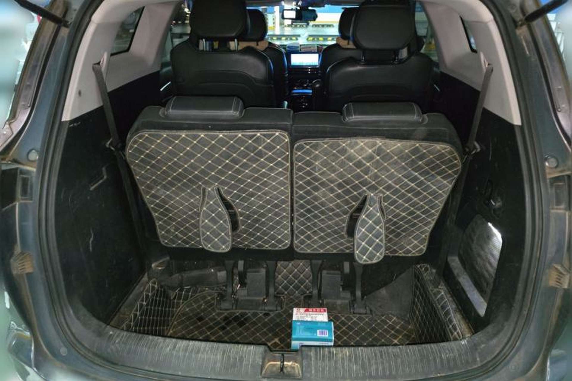 Used Wuling Victory 2020 1.5T CVT Luxury Model Trunk