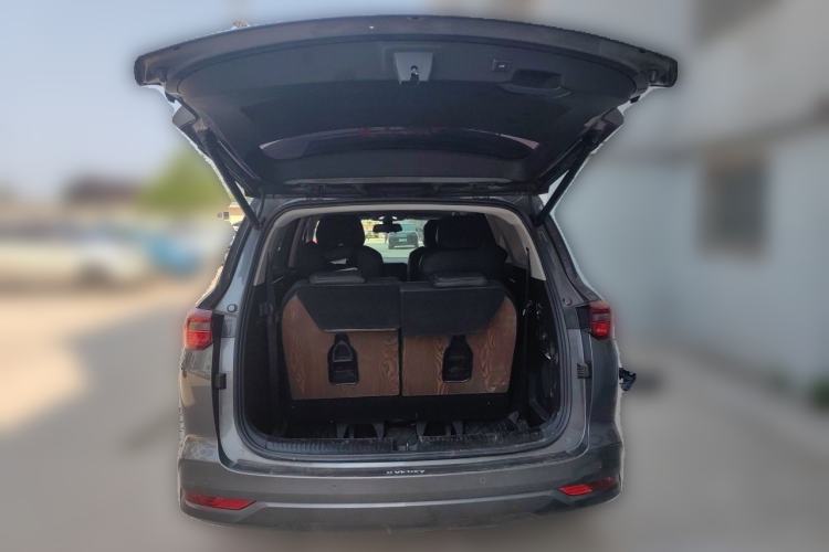 Used Wuling Victory 2020 1.5T CVT Luxury Model Trunk