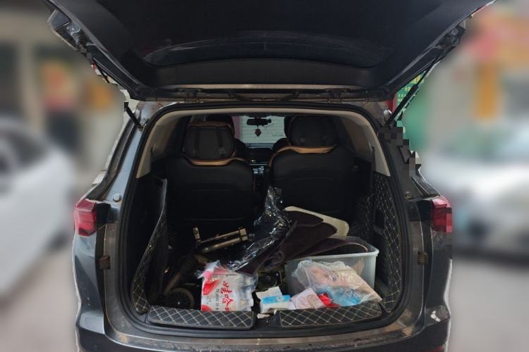 Used Wuling Victory 2020 1.5T CVT Flagship Edition Trunk