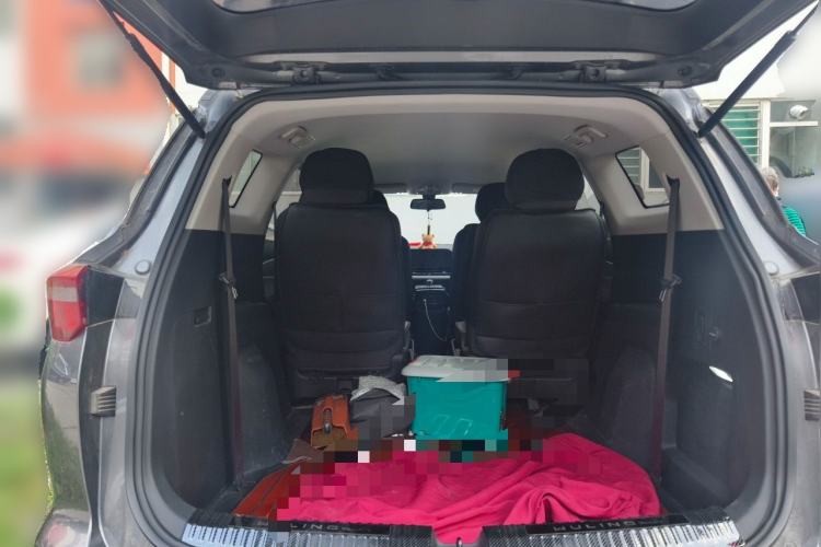 Used Wuling Victory 2020 1.5T Manual Elite Edition Trunk