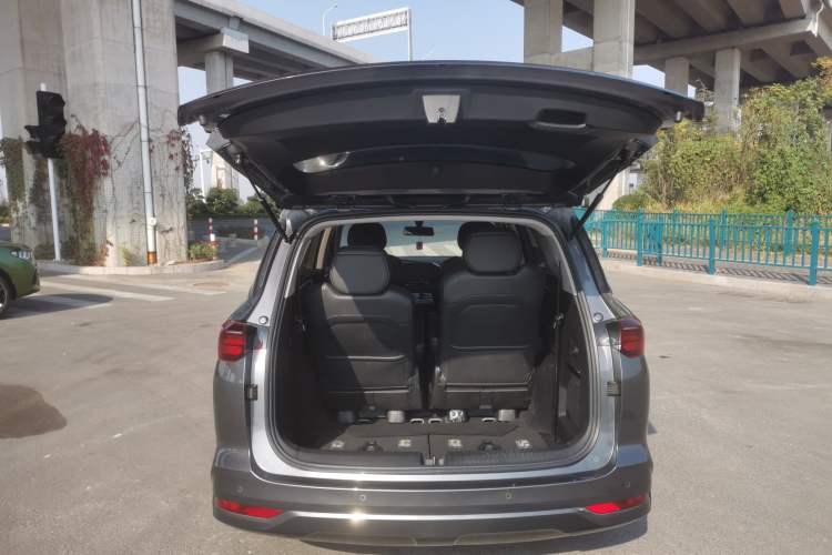 Used Wuling Victory 2020 1.5T CVT Flagship Edition Trunk