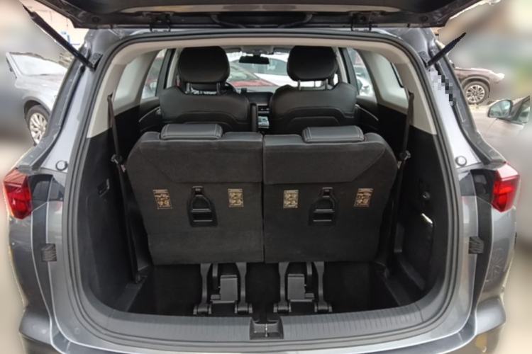 Used Wuling Victory 2020 1.5T CVT Flagship Edition Trunk