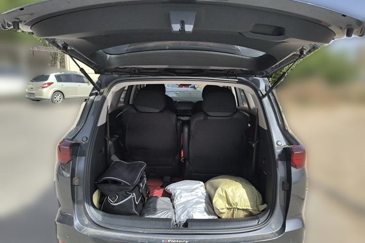 Used Wuling Victory 2020 1.5T CVT Flagship Edition Trunk