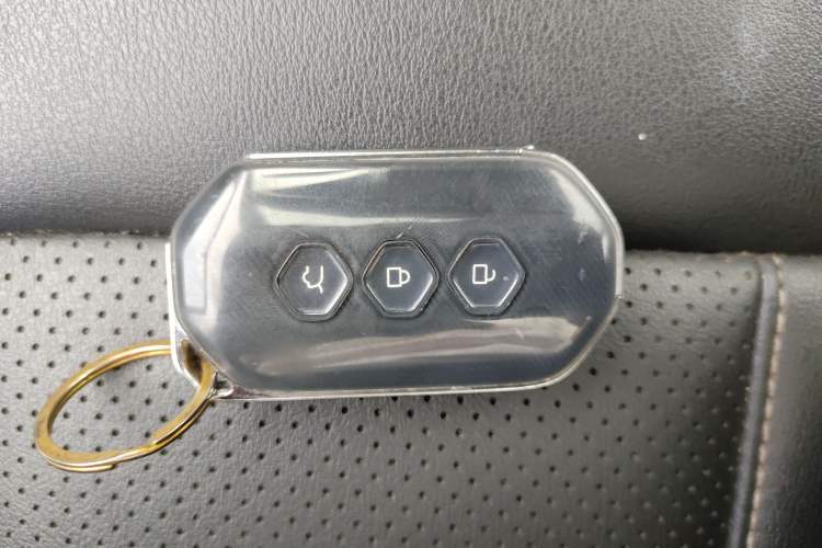 Used Wuling Victory 2020 1.5T CVT Flagship Edition Vehicle Key