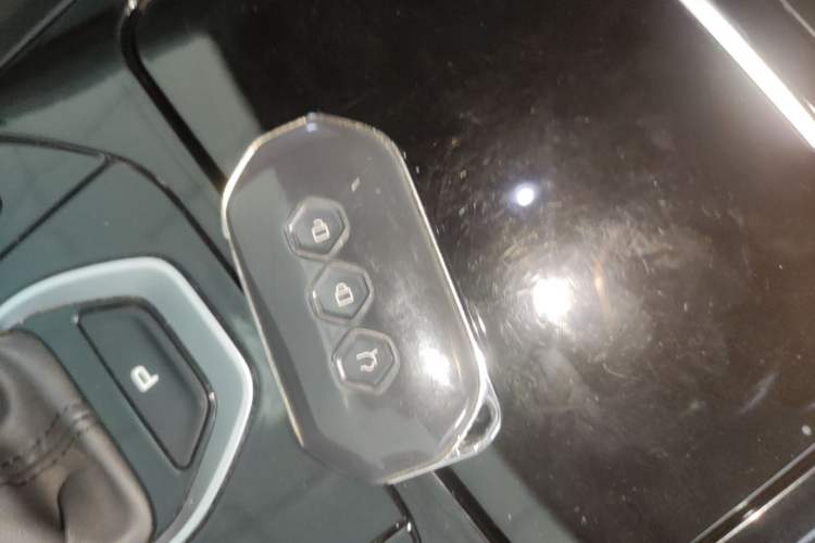 Used Wuling Victory 2020 1.5T CVT Flagship Edition Vehicle Key