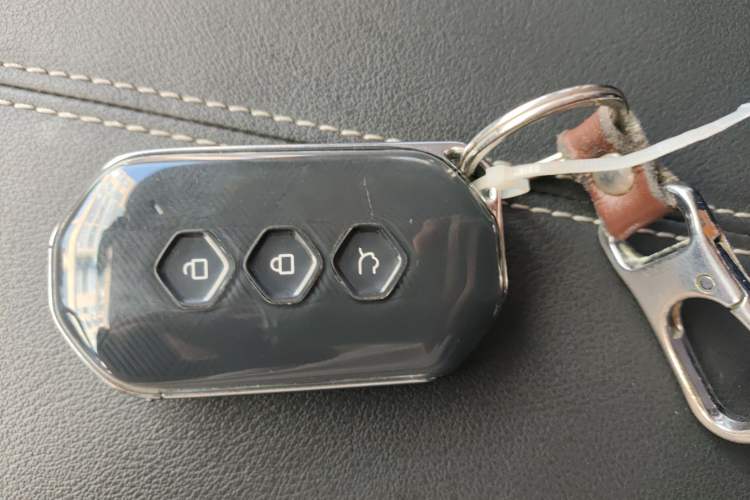 Used Wuling Victory 2020 1.5T CVT Luxury Model Vehicle Key