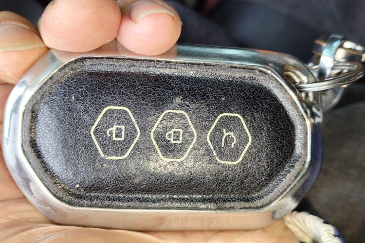 Used Wuling Victory 2020 1.5T CVT Flagship Edition Vehicle Key