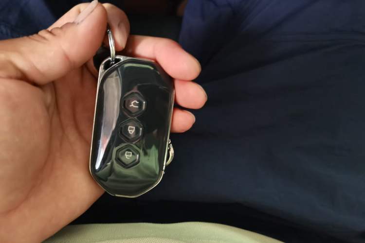 Used Wuling Victory 2020 1.5T CVT Flagship Edition Vehicle Key