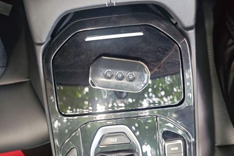 Used Wuling Victory 2020 1.5T CVT Flagship Edition Vehicle Key