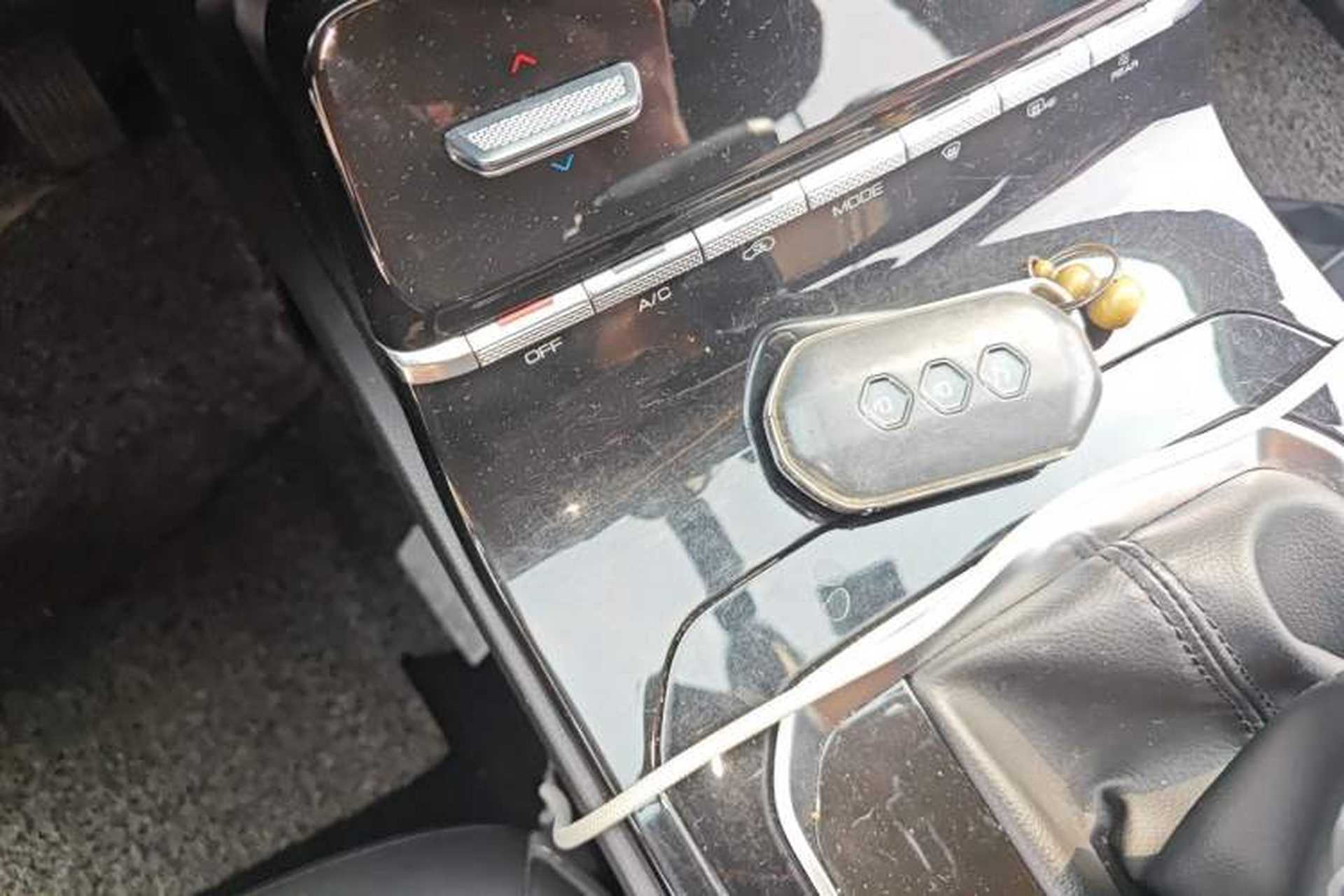 Used Wuling Victory 2020 1.5T CVT Luxury Model Vehicle Key