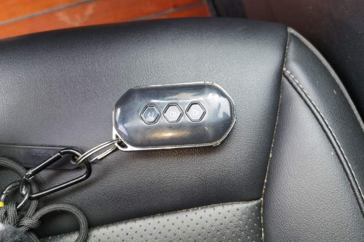 Used Wuling Victory 2020 1.5T CVT Flagship Edition Vehicle Key