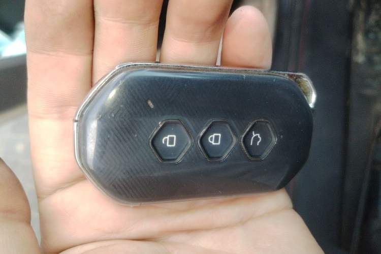 Used Wuling Victory 2020 1.5T CVT Luxury Model Vehicle Key