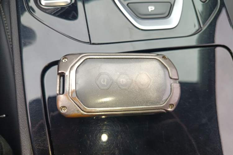 Used Wuling Victory 2020 1.5T CVT Flagship Edition Vehicle Key