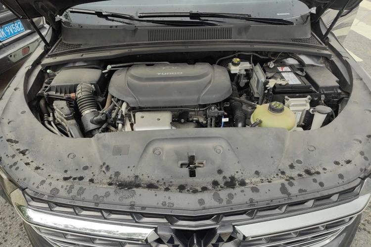Used Wuling Victory 2020 1.5T CVT Flagship Edition Engine Bay