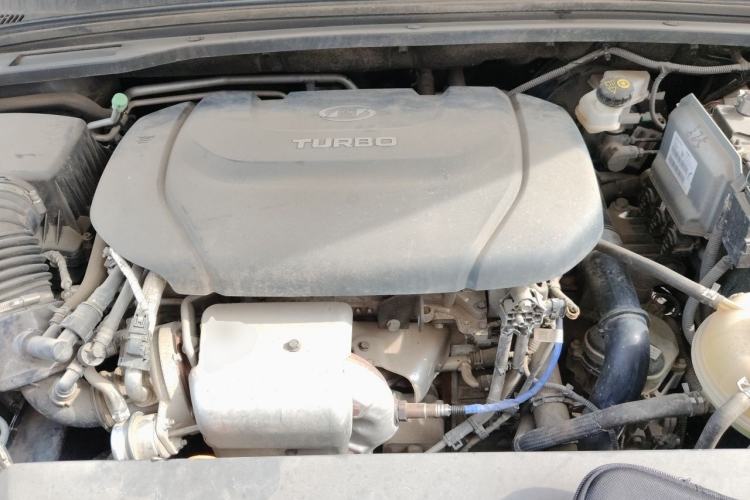 Used Wuling Victory 2020 1.5T CVT Flagship Edition Engine Bay